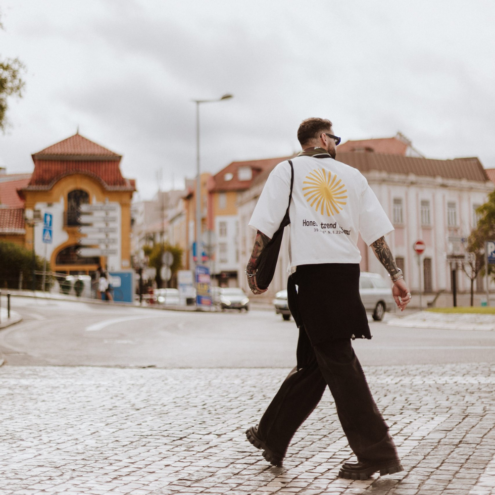 t-shirt-crop-offwhite-yellow-sun